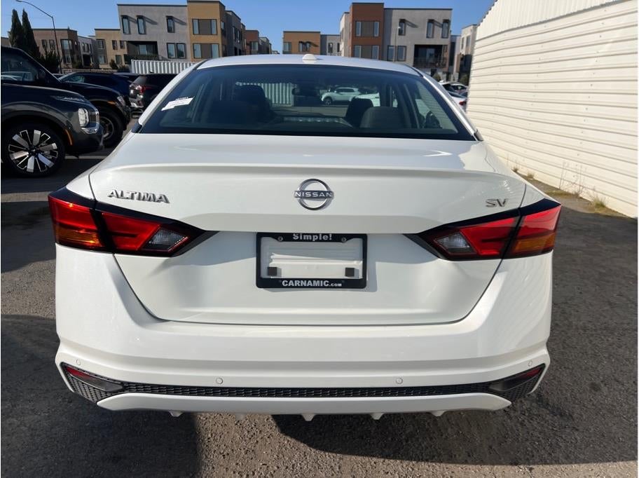 2023 Nissan Altima 2.5 SV Sedan 4D