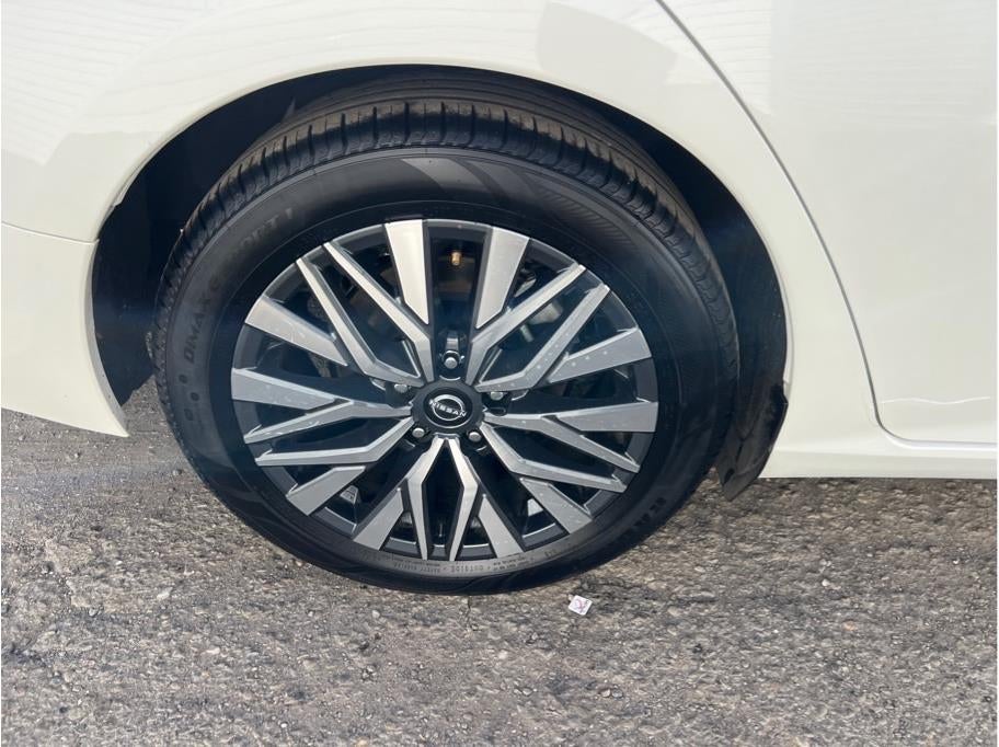 2023 Nissan Altima 2.5 SV Sedan 4D