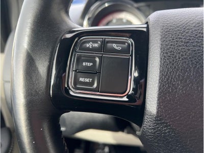 2016 Dodge Grand Caravan Passenger SE Plus Minivan 4D