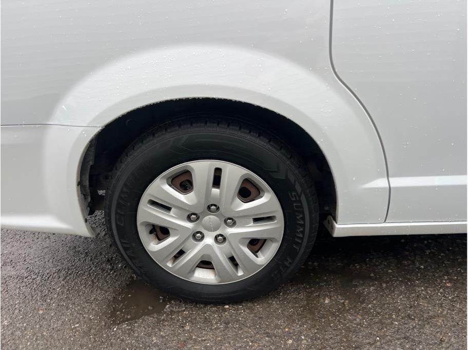 2018 Dodge Grand Caravan Passenger SE Minivan 4D