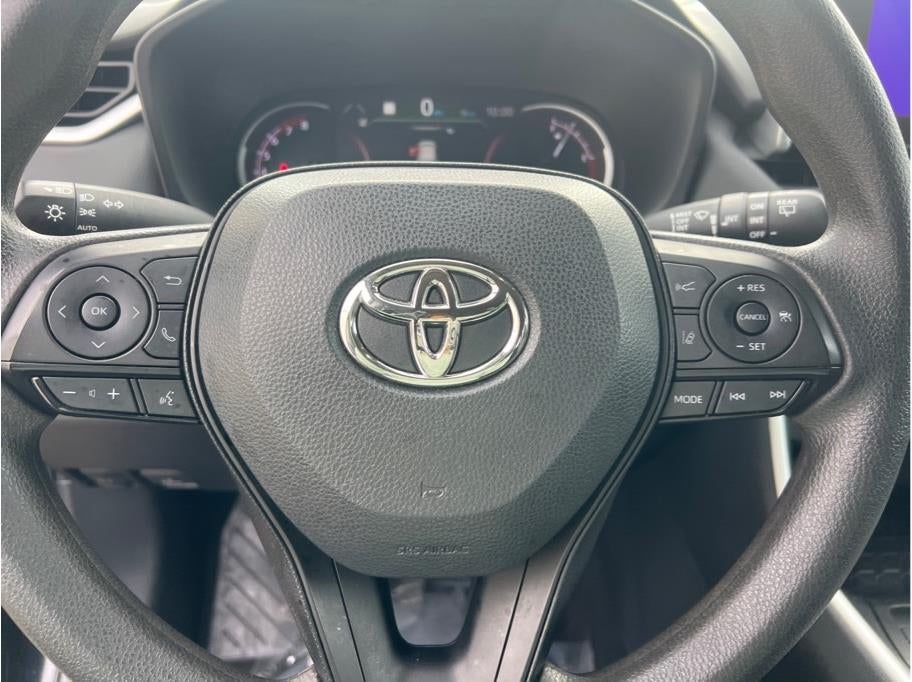 2024 Toyota RAV4 XLE Sport Utility 4D