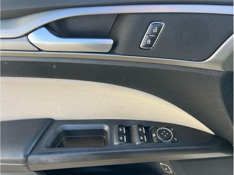 2017 Ford Fusion S Hybrid Sedan 4D