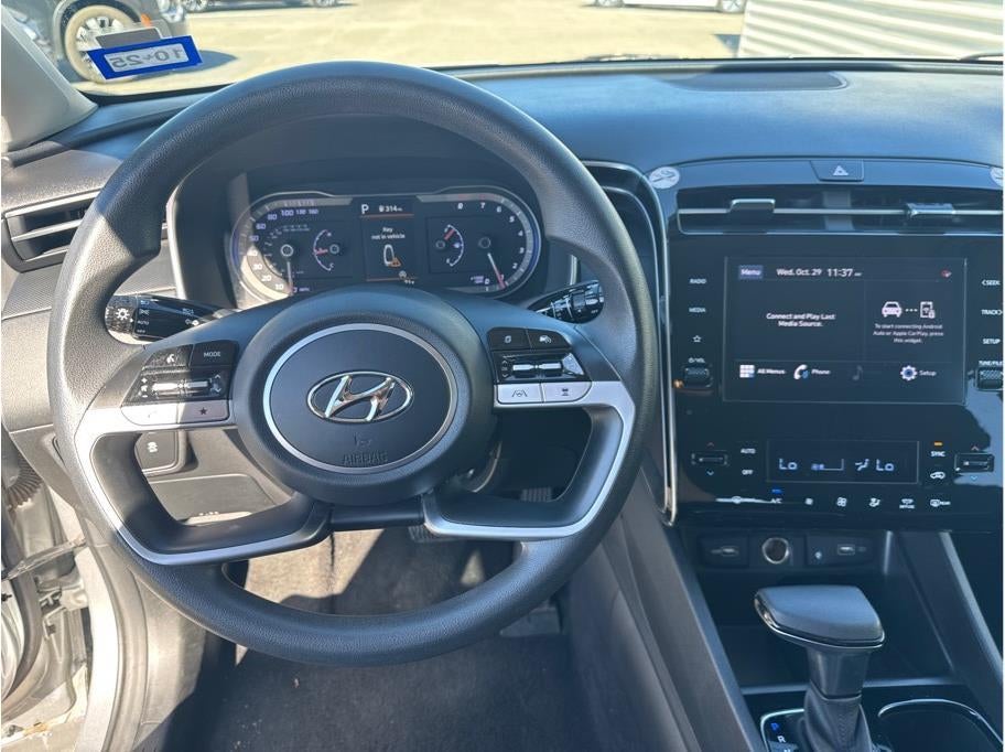 2024 Hyundai TUCSON SEL Sport Utility 4D