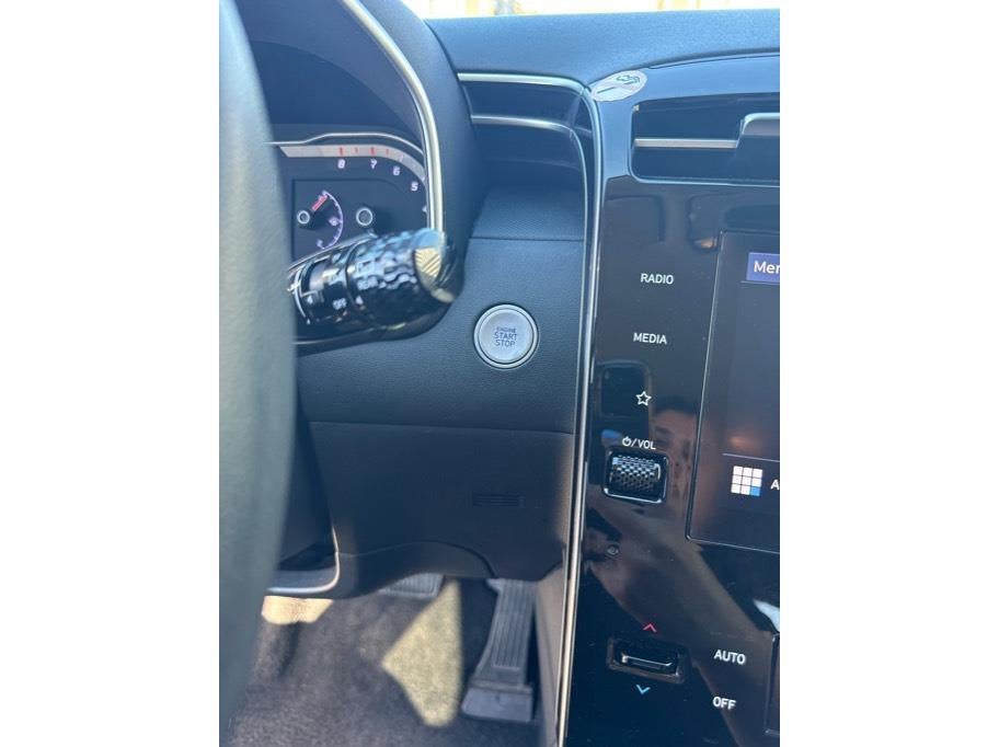 2024 Hyundai TUCSON SEL Sport Utility 4D