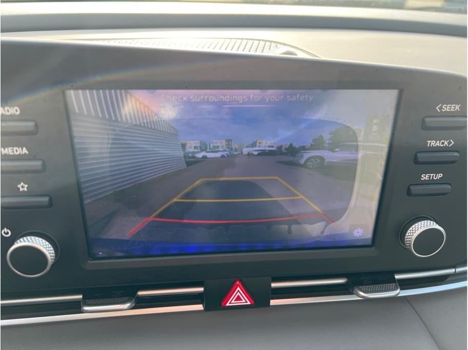 2021 Hyundai ELANTRA SE Sedan 4D