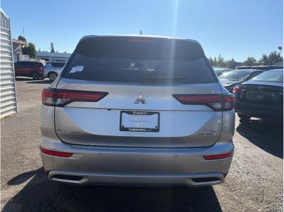 2025 Mitsubishi Outlander PHEV SE Tech Package