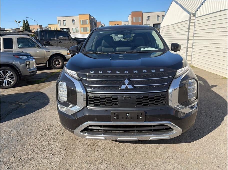 2025 Mitsubishi Outlander PHEV SE Tech Package