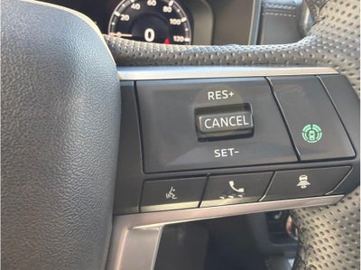 2025 Mitsubishi Outlander PHEV SE