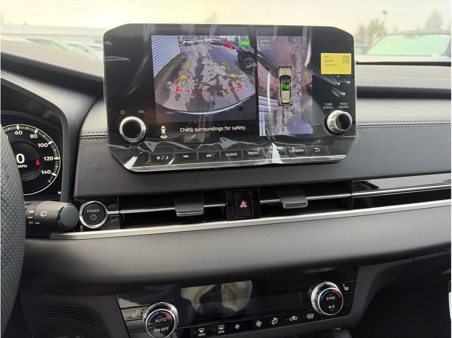 2025 Mitsubishi Outlander PHEV SE