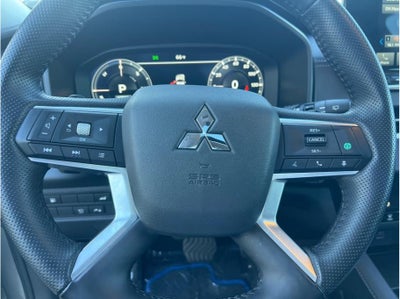 2024 Mitsubishi Outlander PHEV SE Sport Utility 4D