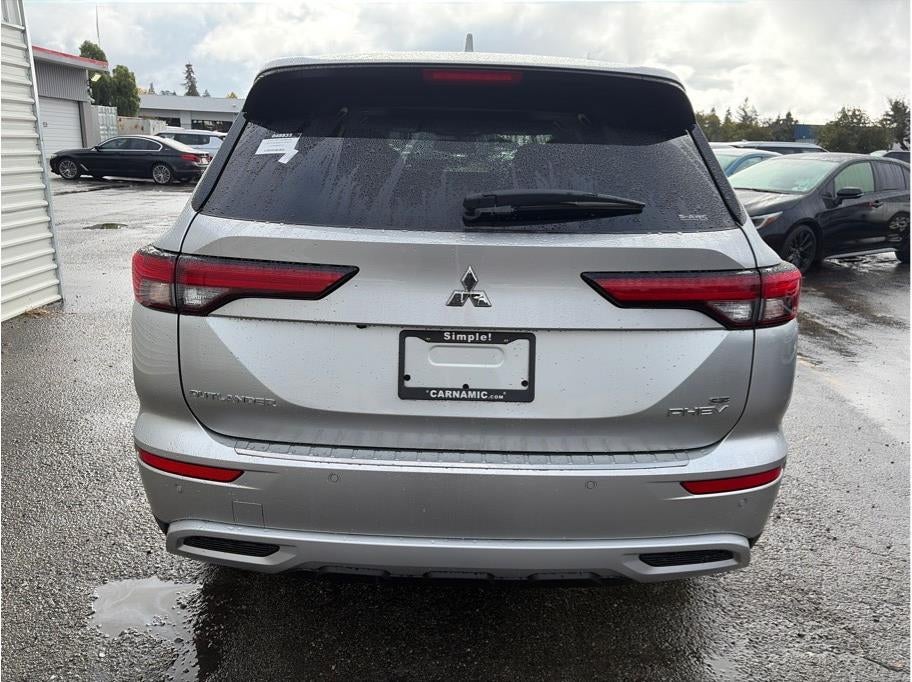 2025 Mitsubishi Outlander PHEV SE