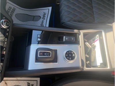 2025 Mitsubishi Outlander PHEV SEL