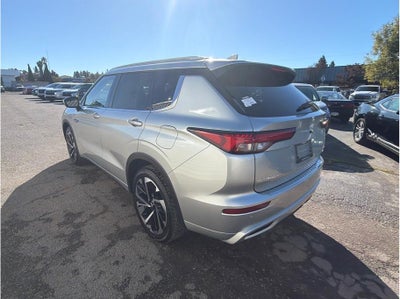2025 Mitsubishi Outlander PHEV SEL