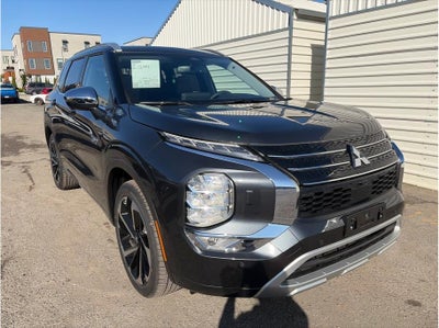 2025 Mitsubishi Outlander PHEV SEL