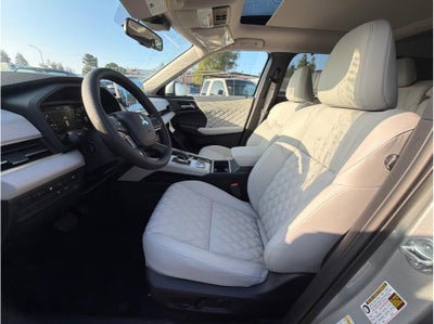 2025 Mitsubishi Outlander PHEV SEL