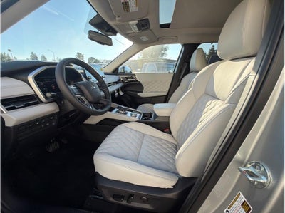 2025 Mitsubishi Outlander PHEV SEL