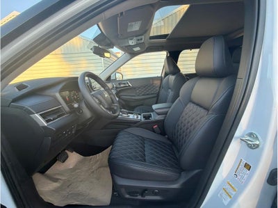 2025 Mitsubishi Outlander PHEV SEL