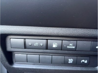 2025 Mitsubishi Outlander PHEV SEL