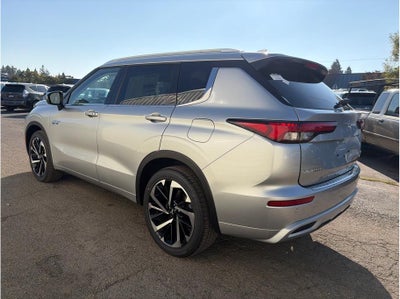 2025 Mitsubishi Outlander PHEV SEL