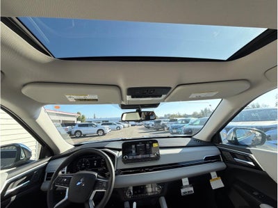 2025 Mitsubishi Outlander PHEV SEL