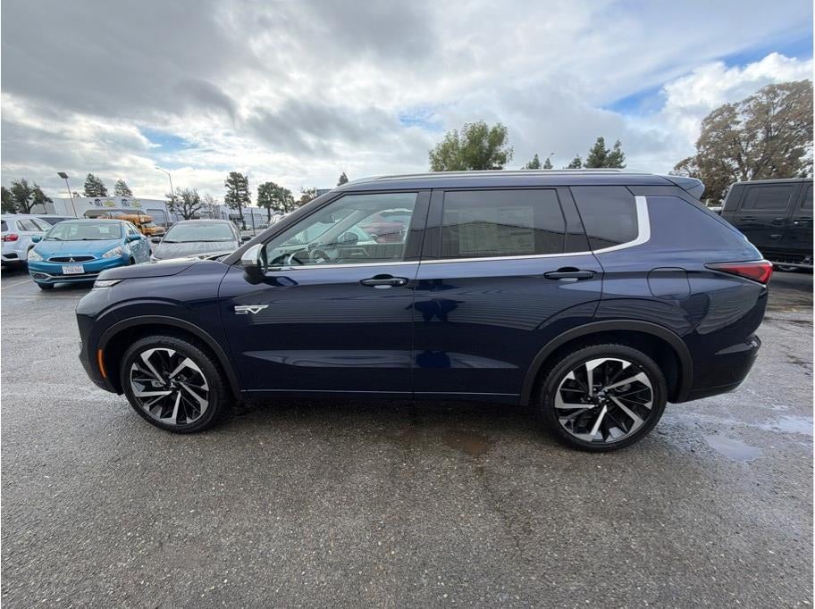 2025 Mitsubishi Outlander PHEV SEL