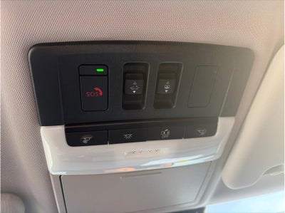 2025 Mitsubishi Outlander PHEV SEL