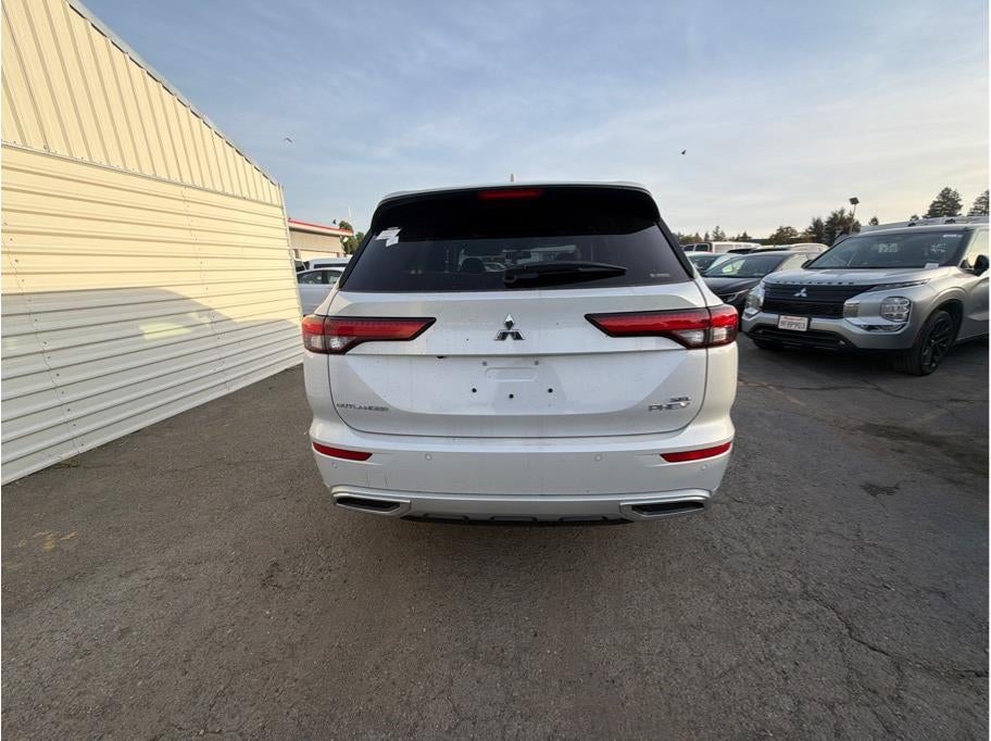 2025 Mitsubishi Outlander PHEV SEL