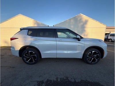 2025 Mitsubishi Outlander PHEV SEL