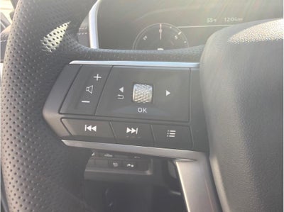 2025 Mitsubishi Outlander PHEV SEL