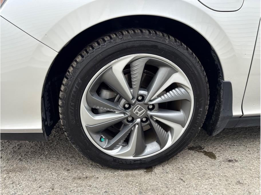 2018 Honda Clarity Plug-in Hybrid Sedan 4D