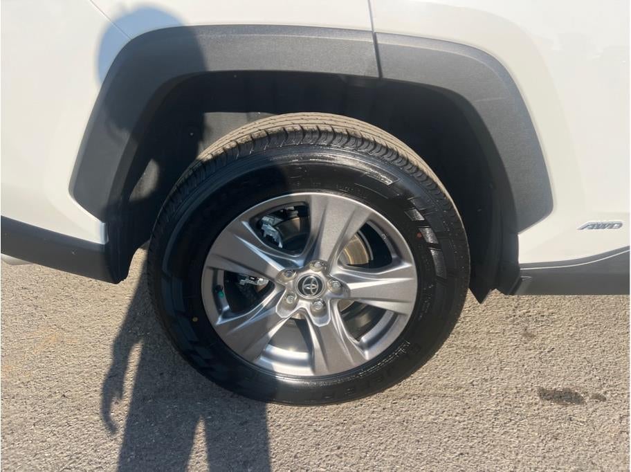 2022 Toyota RAV4 Hybrid XLE Sport Utility 4D