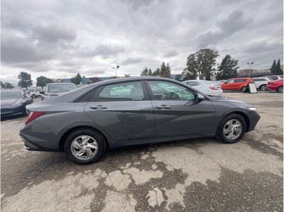 2026 Hyundai ELANTRA SE Sedan 4D
