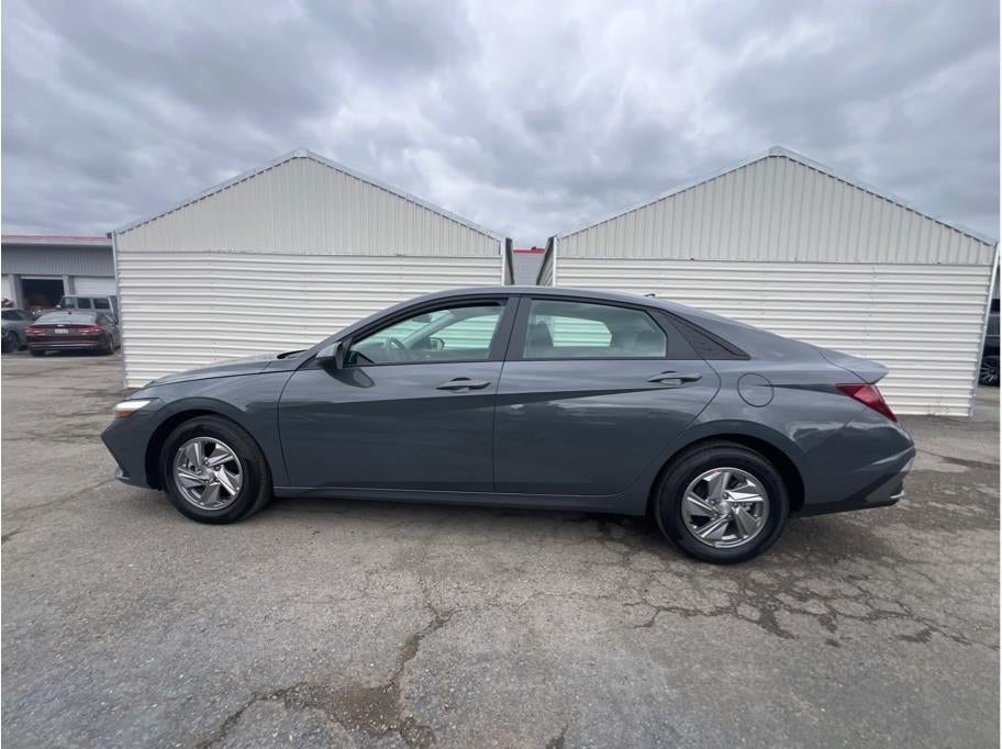 2026 Hyundai ELANTRA SE Sedan 4D