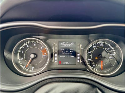 2019 Jeep Cherokee Latitude Sport Utility 4D