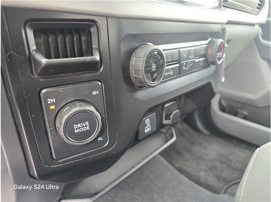 2023 Ford F150 SuperCrew Cab XLT Pickup 4D 5 1/2 ft