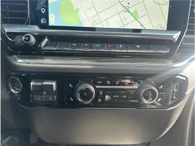 2025 Chevrolet Silverado 1500 Crew Cab LT Pickup 4D 5 3/4 ft
