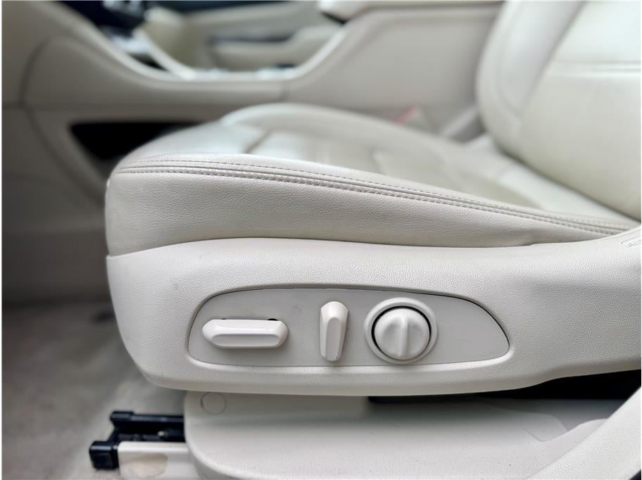 2021 GMC Acadia Denali Sport Utility 4D