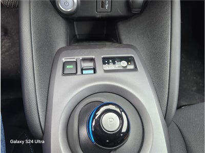 2024 Nissan LEAF S Hatchback 4D