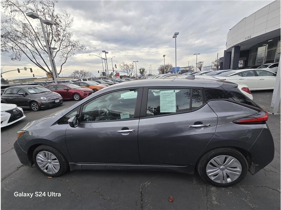 2024 Nissan LEAF S Hatchback 4D