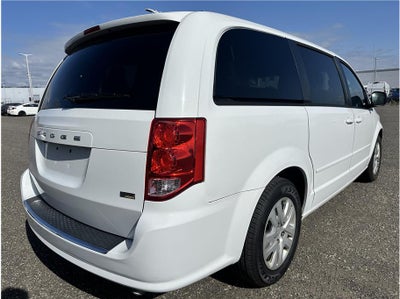 2017 Dodge Grand Caravan Passenger SE Minivan 4D