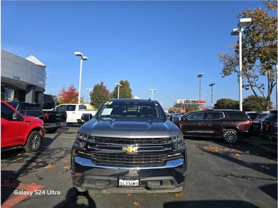 2020 Chevrolet Silverado 1500 Crew Cab LT Pickup 4D 5 3/4 ft