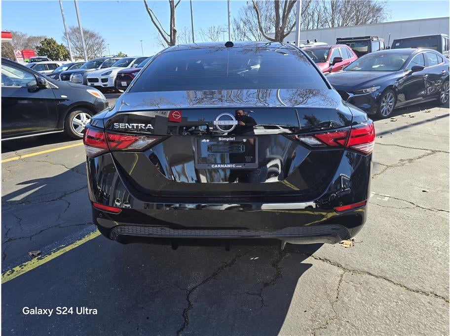 2025 Nissan Sentra SV Sedan 4D