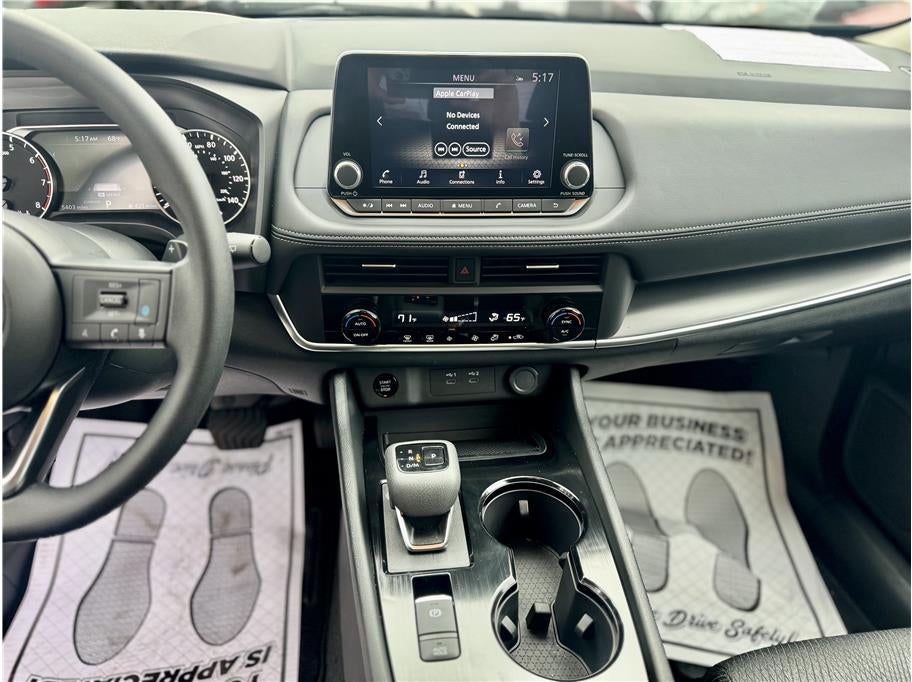 2024 Nissan Rogue SV Sport Utility 4D