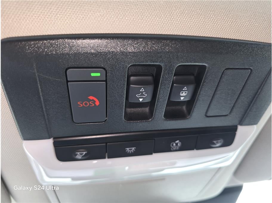 2024 Nissan Pathfinder SV Sport Utility 4D