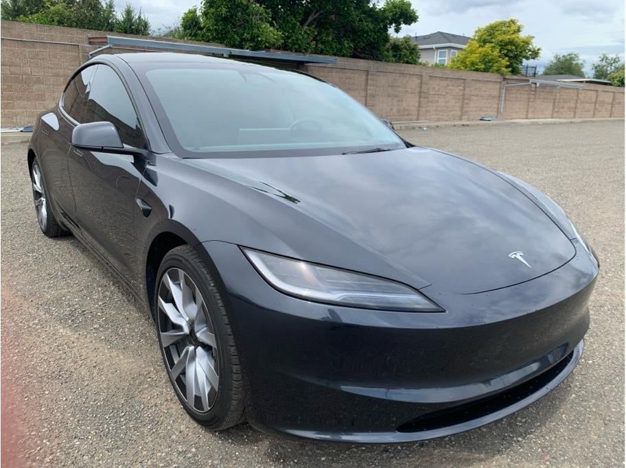 2024 Tesla Model 3 Long Range Sedan 4D