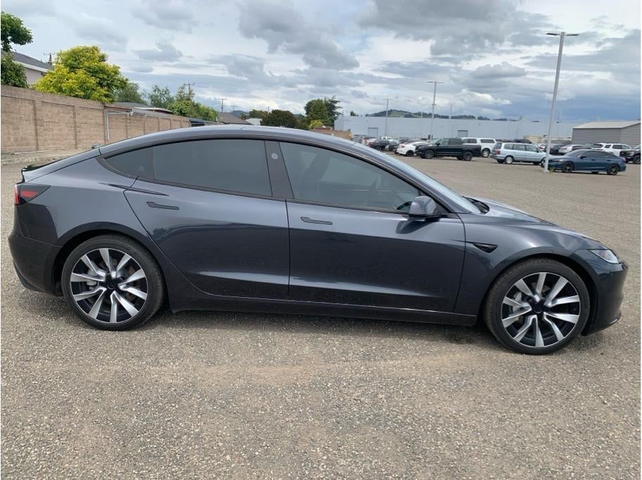 2024 Tesla Model 3 Long Range Sedan 4D