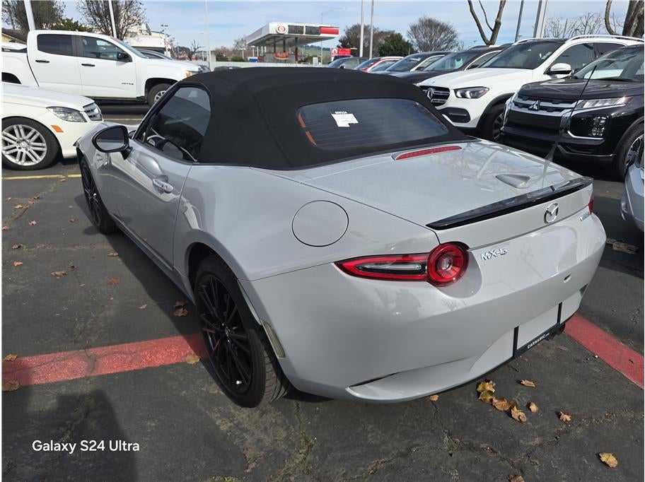 2024 Mazda Mazda MX-5 Miata Club Convertible 2D