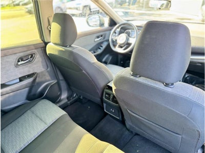 2023 Nissan Rogue SV (2023.5) Sport Utility 4D