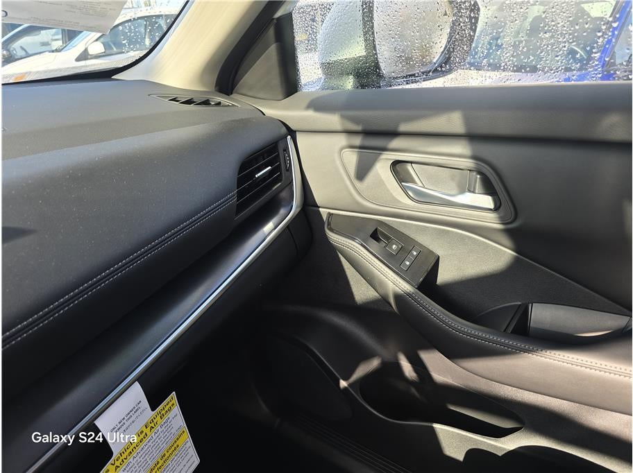 2025 Nissan Rogue SV Sport Utility 4D