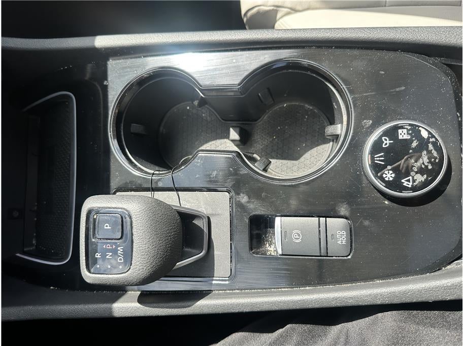 2025 Nissan Rogue SL Sport Utility 4D